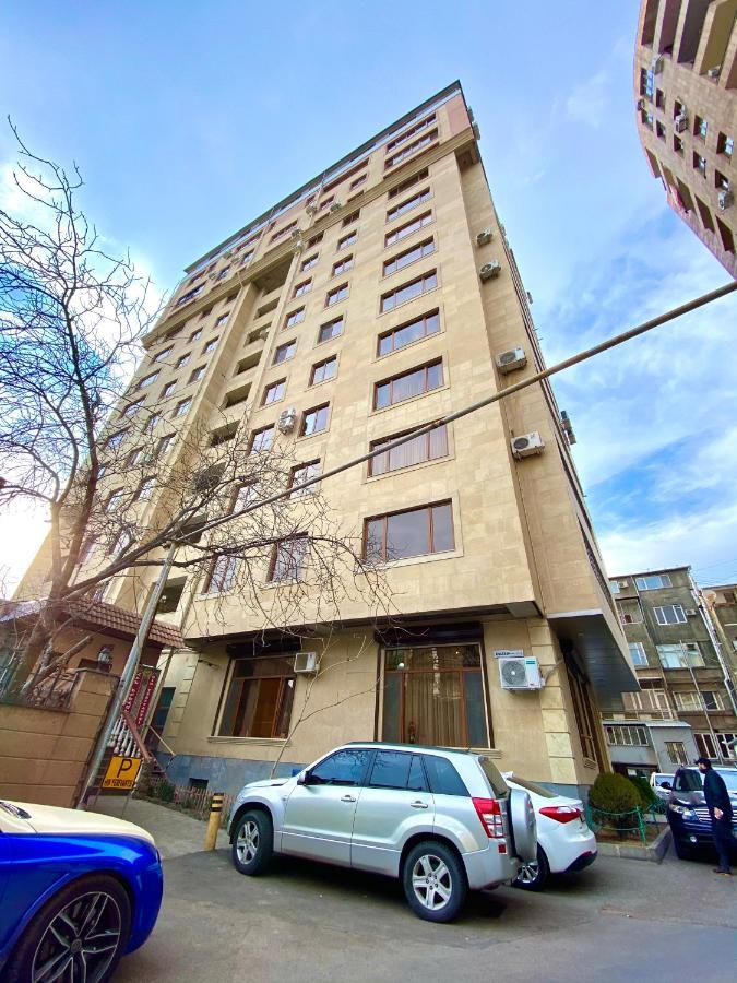Central Yerevan 3 Bedrooms Exclusive Penthouse Apartment,Small Center Ngoại thất bức ảnh