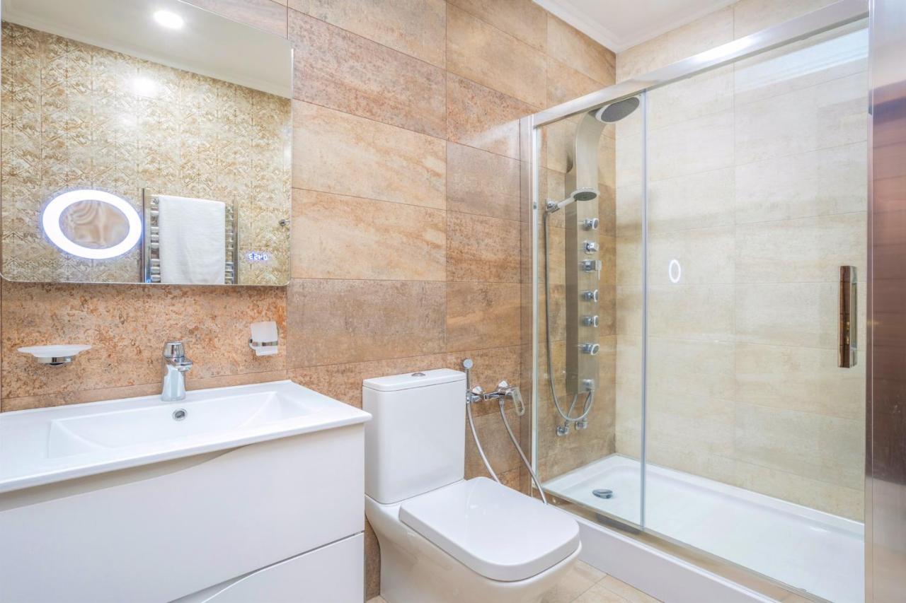 Central Yerevan 3 Bedrooms Exclusive Penthouse Apartment,Small Center Ngoại thất bức ảnh